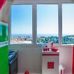 Colourful Apartment In Dubrovnik With Air Con And Sea View - 300M From